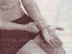 Акупунктурная точка від нудоти близько зап'ястя (Р6): розташування і техніка масажу