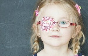 Амбліопія у дітей, лікування синдрому ледачого ока в домашніх умовах